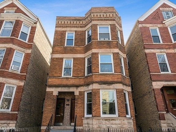 2nd image of 2311 N Oakley Ave #2