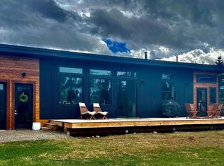 1055 N Green Ln, Wilson, WY 83014