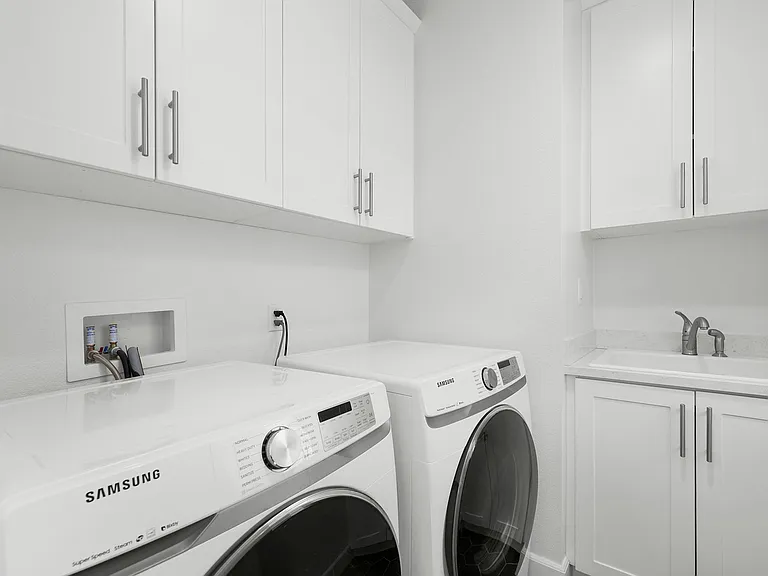 3030 Villeta Ave — Photo 29