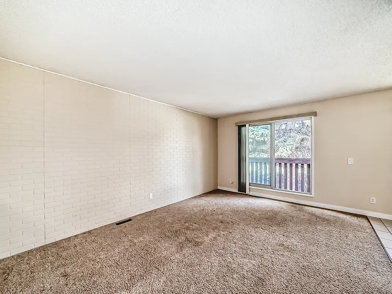 7705 41st Ave NW #C — Photo 36
