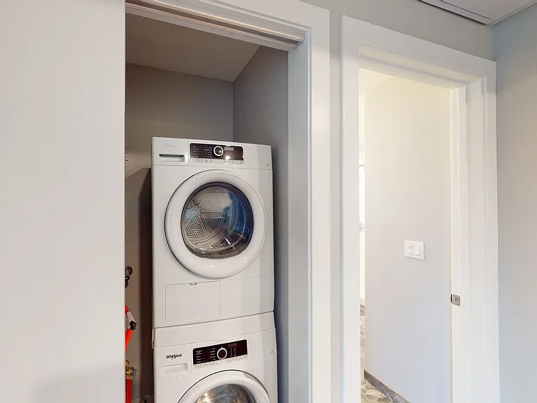 Laundry Center