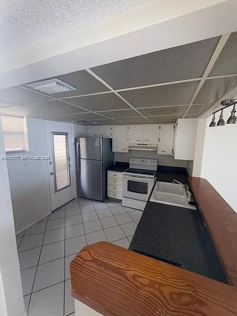 406 NW 68th Ave #411