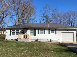 430 Pershing Dr, Warrenton, MO 63383