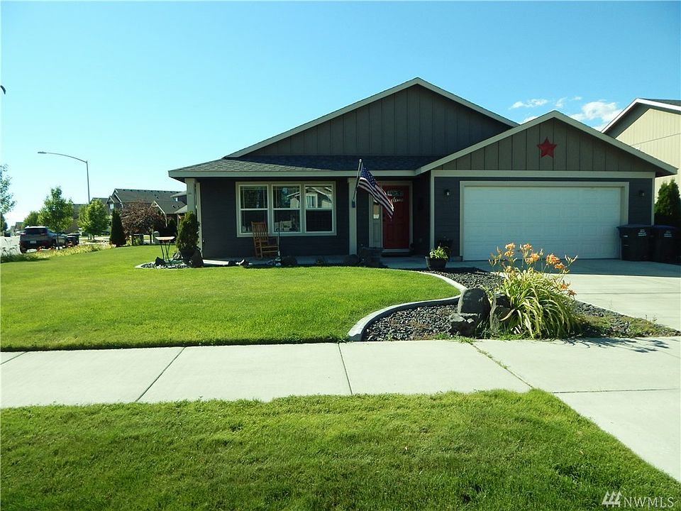 1st image of 300 N Shrike St