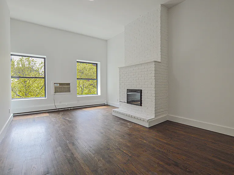 315 W 29th St #5A — Photo 1