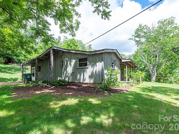 4th image of 80 Webb Cove Rd