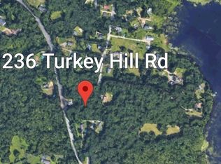 236 Turkey Hill Rd, Rutland, MA 01543