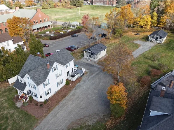 148 College Avenue, Orono, ME 04473