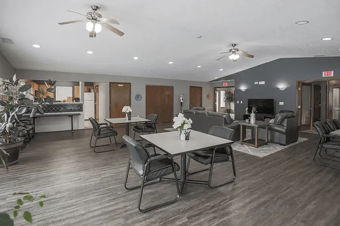 Waterfront Pointe — Photo 11