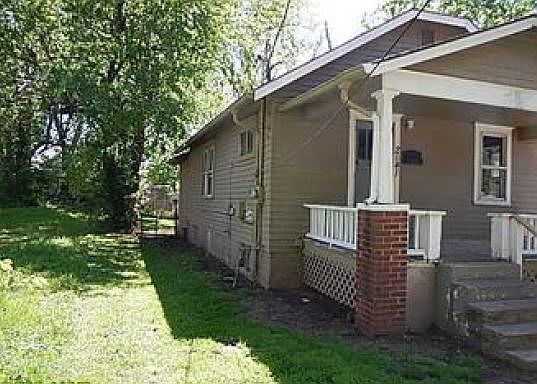 5th image of 2141 N 34th St