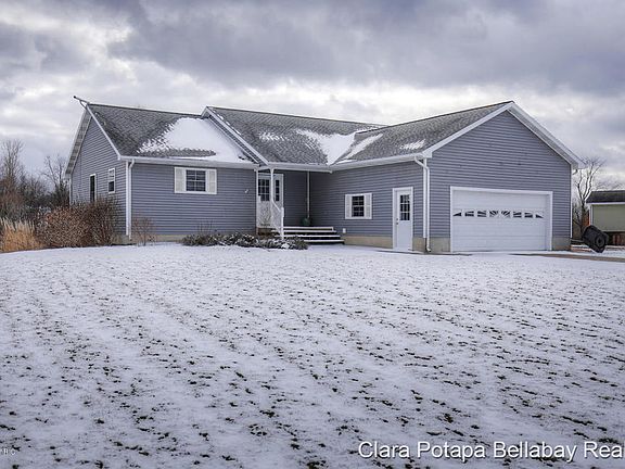 2nd image of 4709 Thornbird Dr