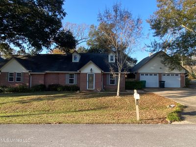 790 Ewa Pl, Diamondhead, MS, 39525