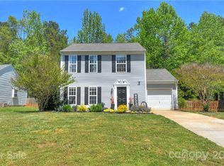 1609 Eagle Lake Dr, Fort Mill, SC 29707