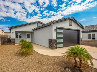949 Harbor Dr, Bullhead City, AZ 86442