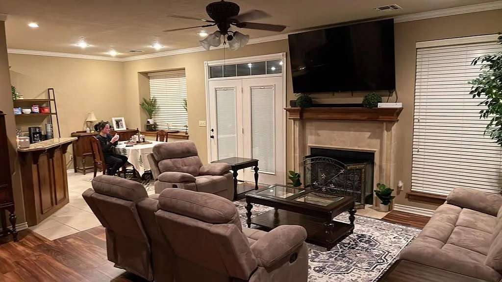 5007 NE Haddington Pl — Photo 3