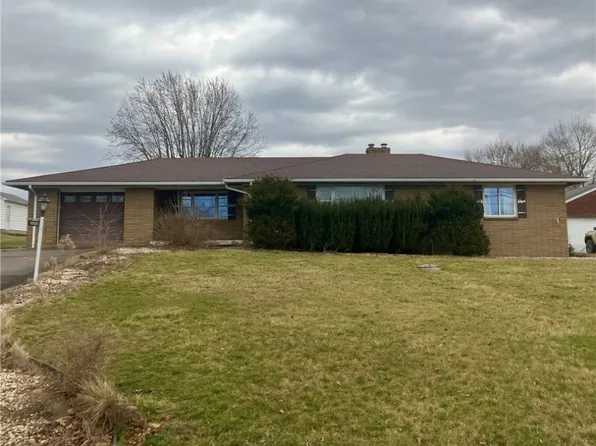572 Paris Colliers Rd, Burgettstown, PA 15021