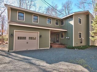 3108 Tall Timber Lake Rd, Pocono Pines, PA 18350