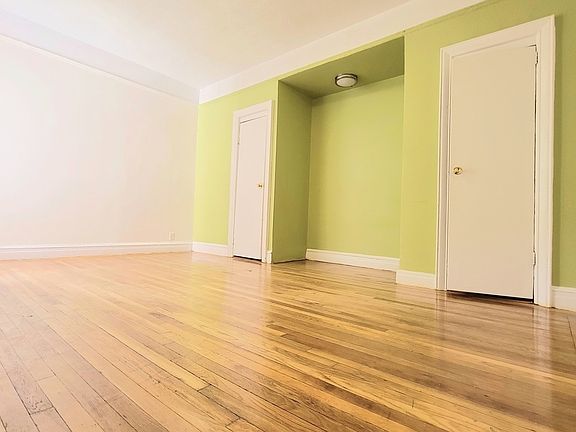 4th image of 525 E 21st St APT 2F