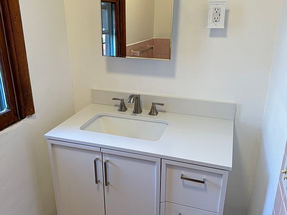 3rd image of 3 Burr Ave #1