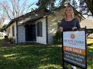 405 N. Llano St., Fredericksburg, TX 78624