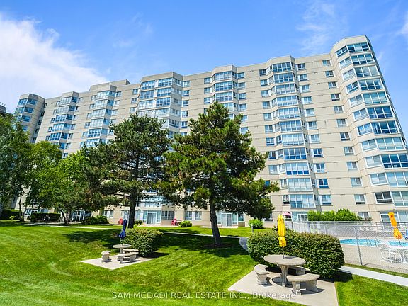 4th image of 5280 Lakeshore Rd #1105