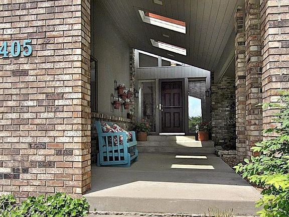 2nd image of 405 Andover Dr