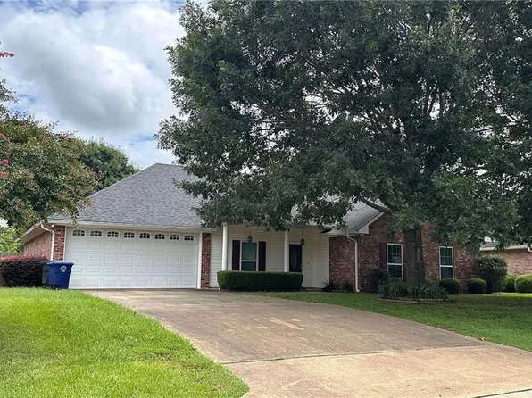 836 Whitfield Dr, Natchitoches, LA 71457
