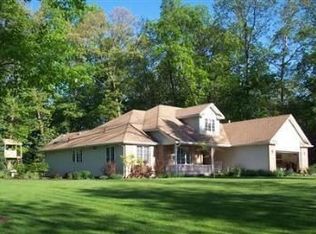 18034 Warrick Rd, Hebron, IN 46341