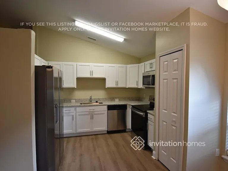 1464 Crane Creek Blvd — Photo 7