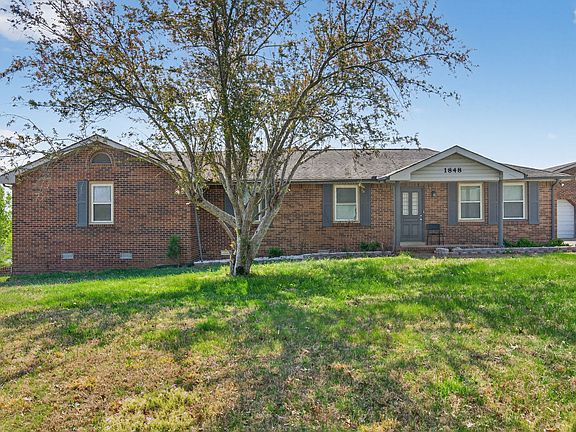 4th image of 1848 Cardinal Dr