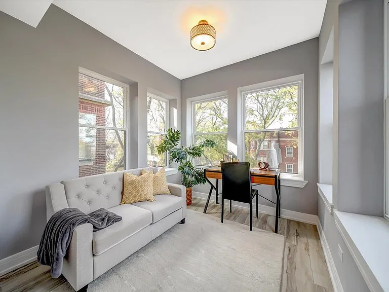 6355 N Paulina St #1S — Photo 1