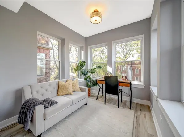 6355 N Paulina St #1S, Chicago, IL 60660