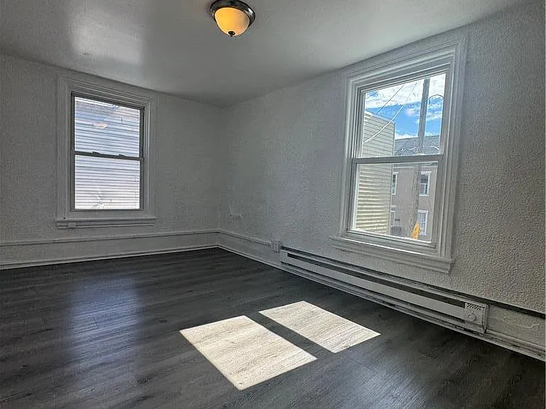 635 N Lumber St — Photo 10