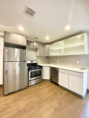 Rented by Native Real Estate LLC | media 37