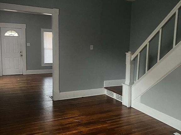 5th image of 3028 Central Ave