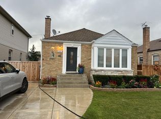 5021 N Neva Ave, Chicago, IL 60656