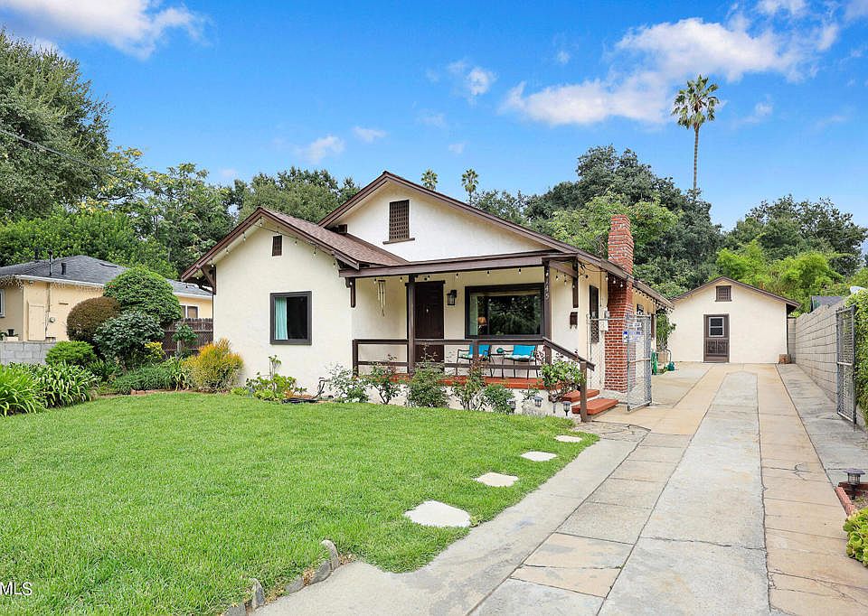 1st image of 145 E Calaveras St