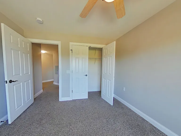 Delafield Woods Apartments — Photo 77