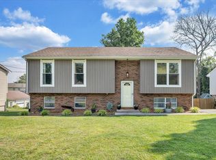 7020 Autumn Wood Ln, Roanoke, VA 24019