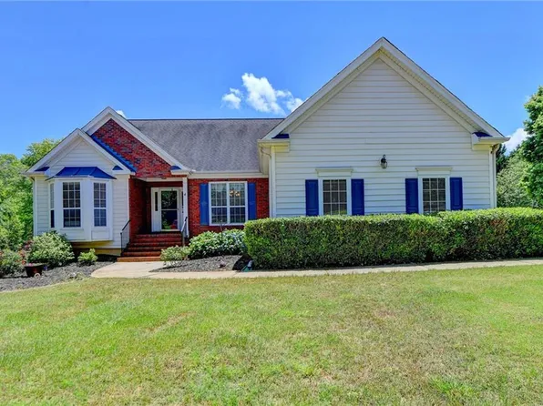 7140 Dressage Way, Cumming, GA 30040