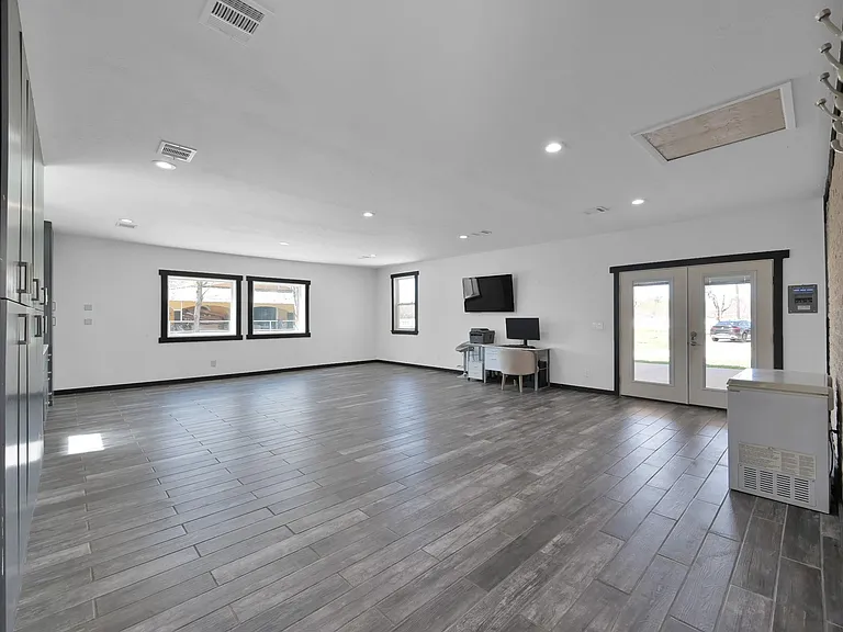 10420 Hufsmith Rd — Photo 16