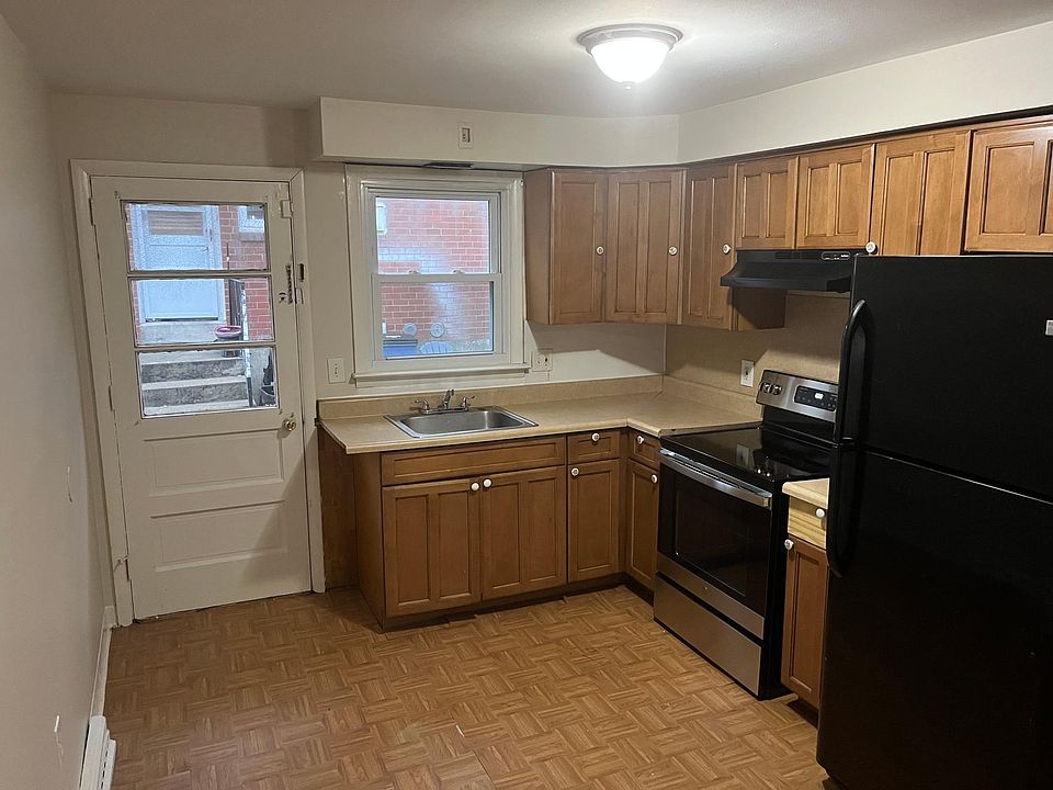 Kitchen with new stove