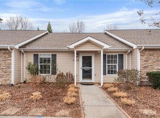 3293 Hyde Place Cir, Winston Salem, NC 27103