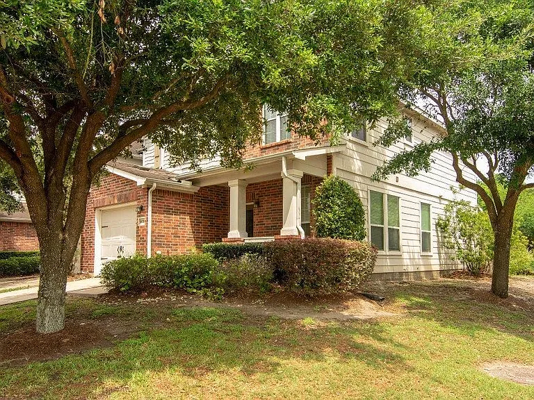8031 Barnes Ridge Ln — Photo 2