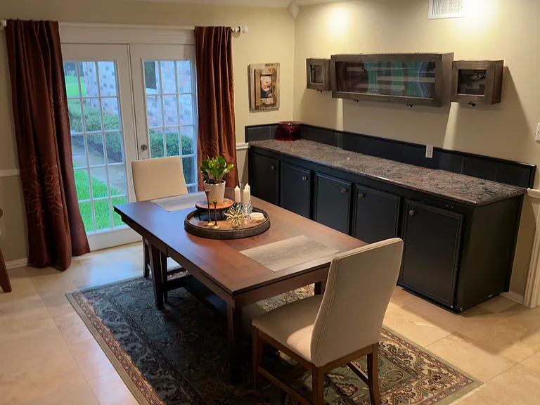 Dining room off the kitchen