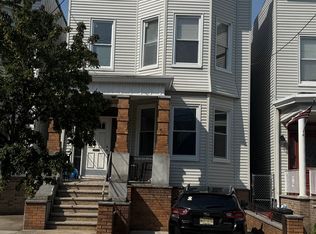 108 Shippen St #2, Weehawken, NJ 07086