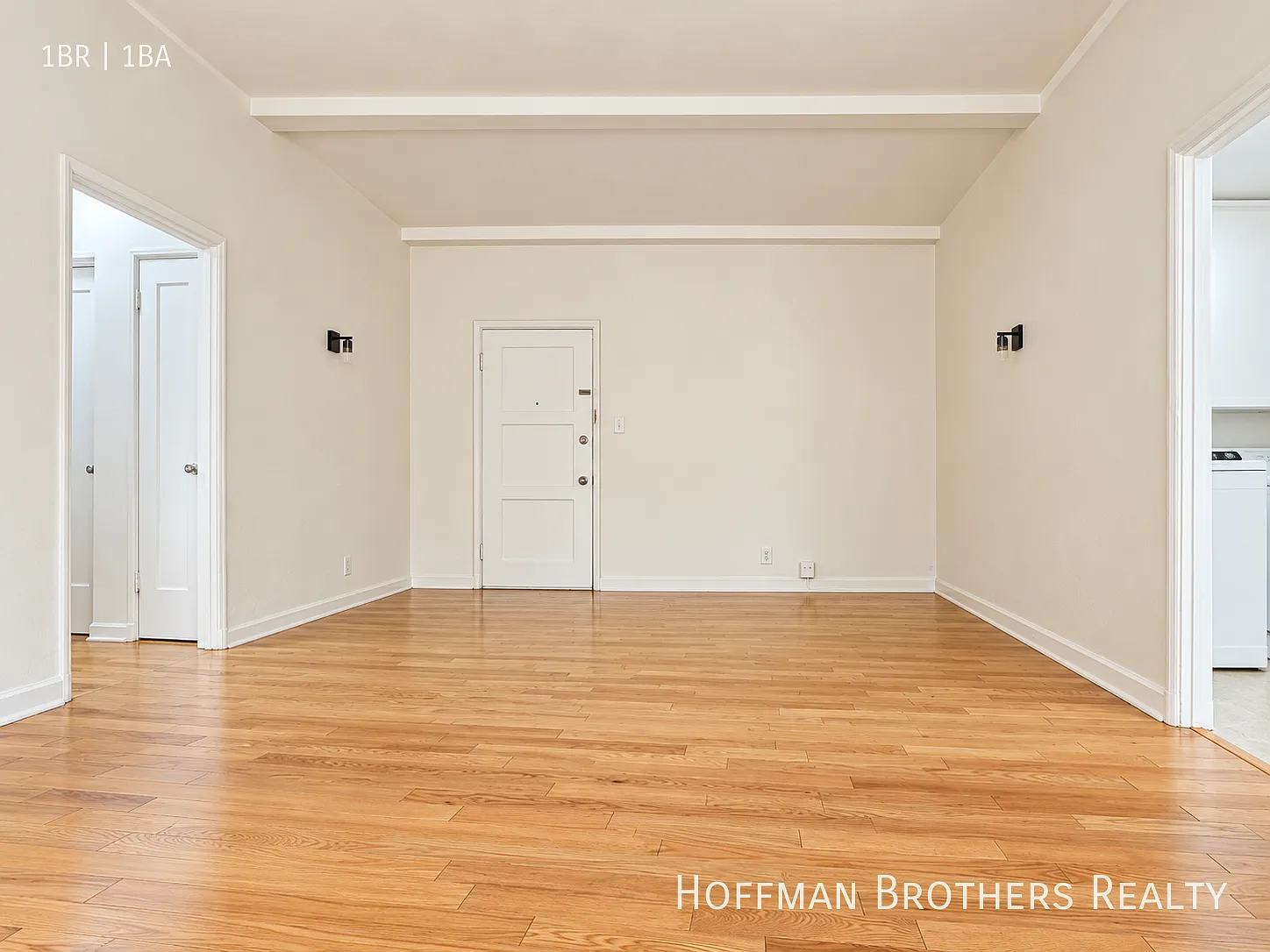 Mid-City Apartment Near Dining, Shopping & Everyday Essentials — Photo 4