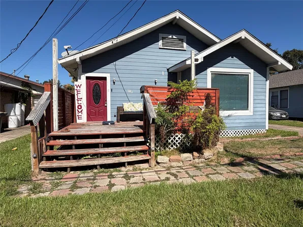 880 Prairie St, Beaumont, TX 77701