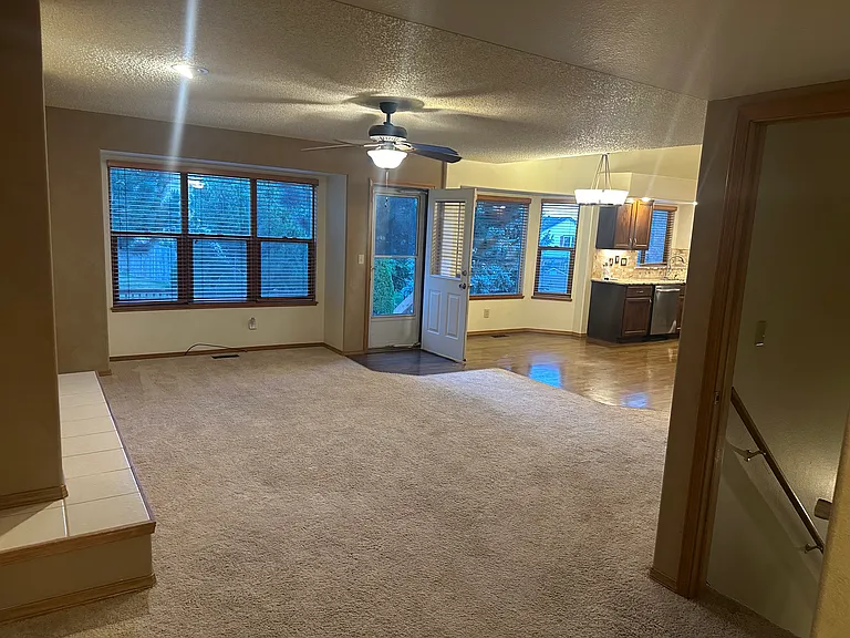 7955 Manston Dr — Photo 30