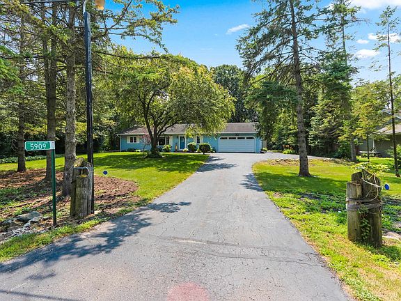 5th image of 5909 Indian Shores Rd